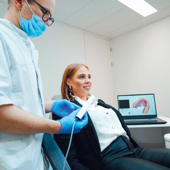 Comment utiliser un scanner intraoral
