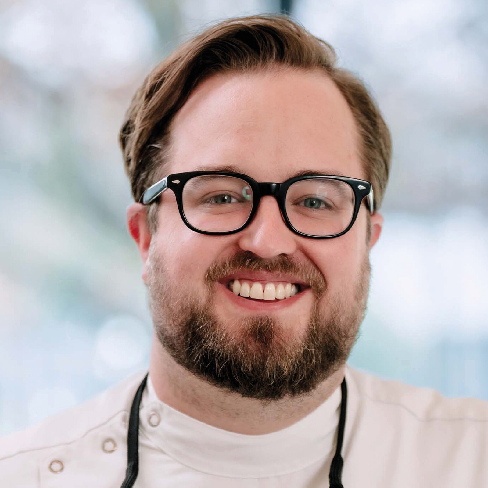 Dr. Jasper Thoolen